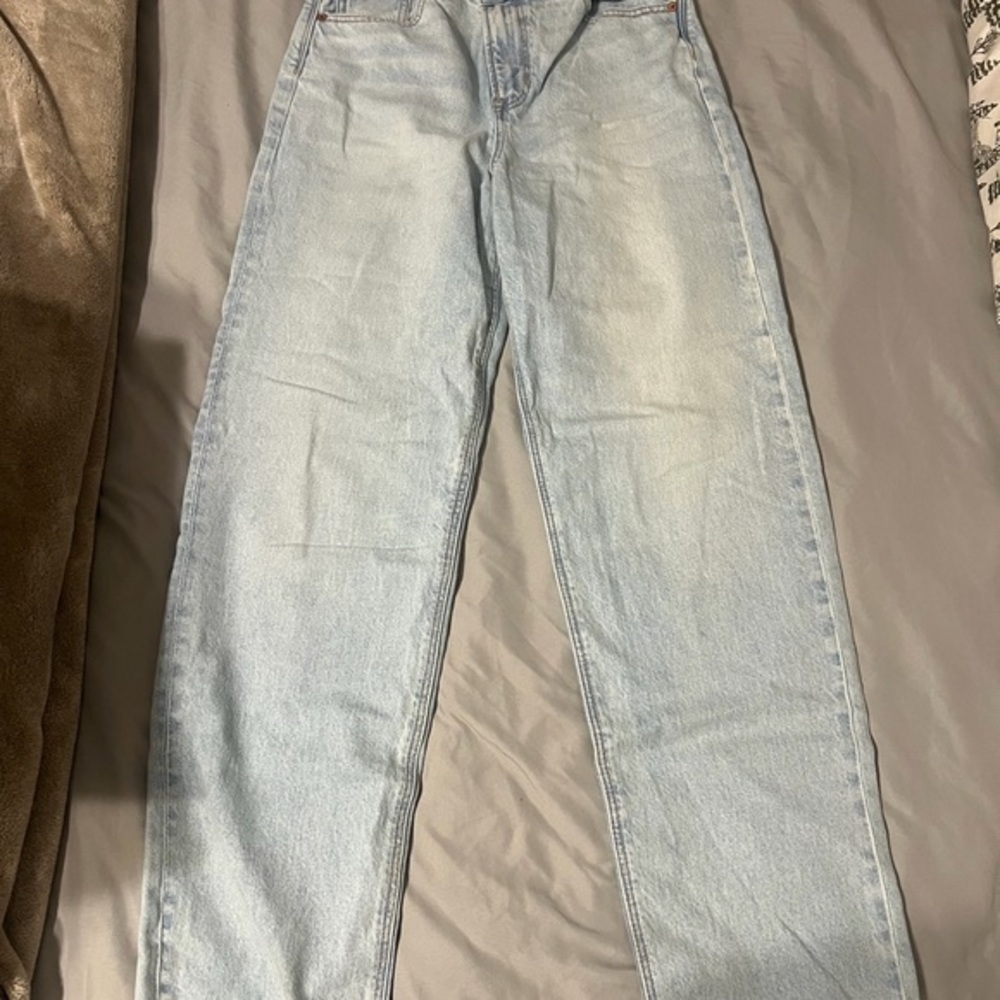 American Eagle Outfitters Light Wash Denim Jeans